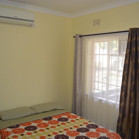 Kasuda House - Rent The Entire House Hotell Lusaka Exteriör bild