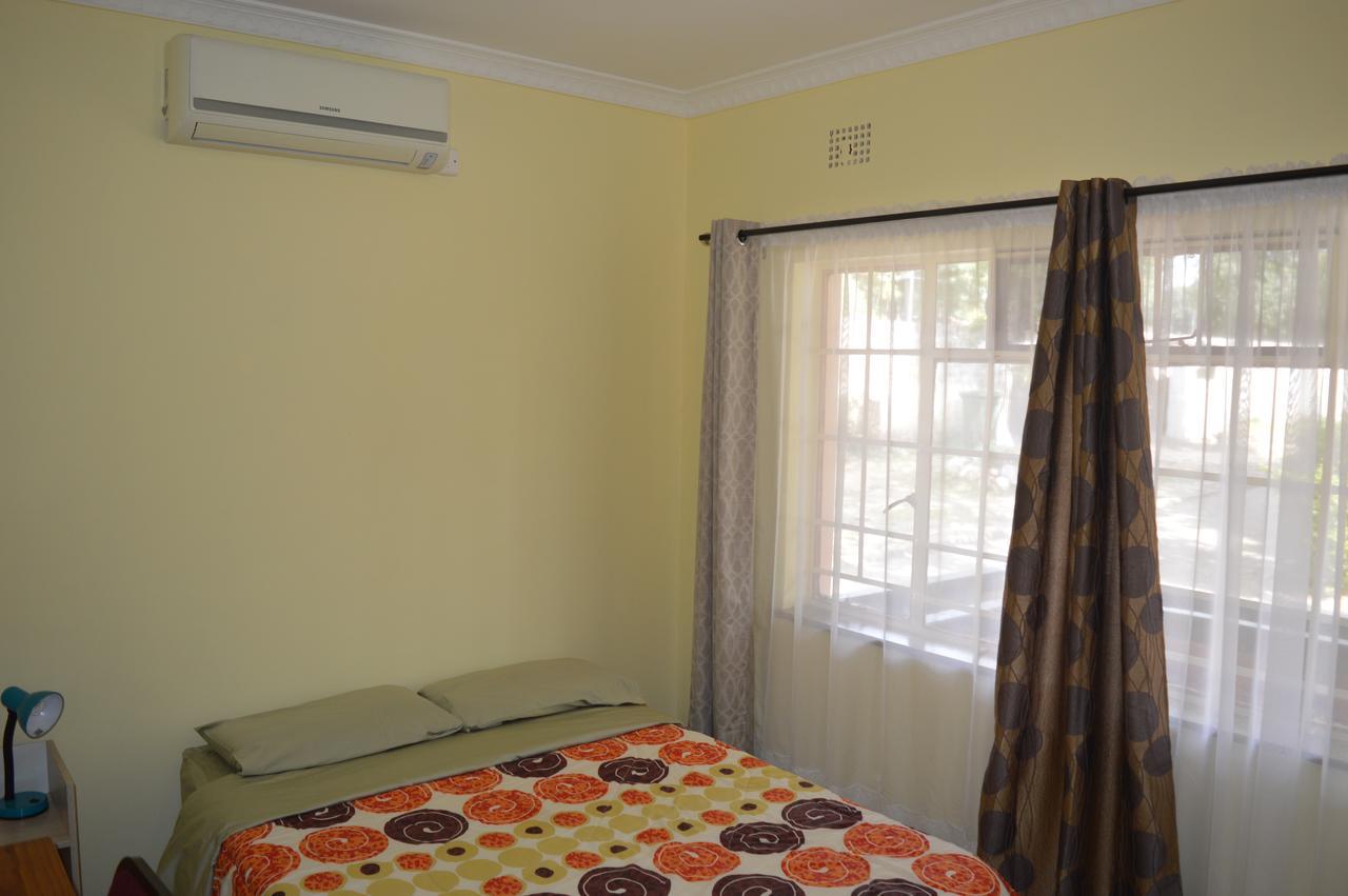 Kasuda House - Rent The Entire House Hotell Lusaka Exteriör bild